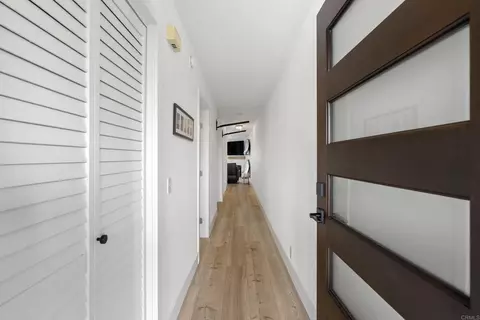 Entry Way - 1445 S Pacific St #D, Oceanside, CA 92054 photo 1 of 2