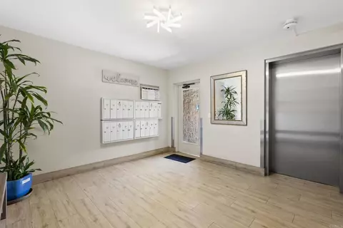 Entry Way - 1445 S Pacific St #D, Oceanside, CA 92054 photo 2 of 2