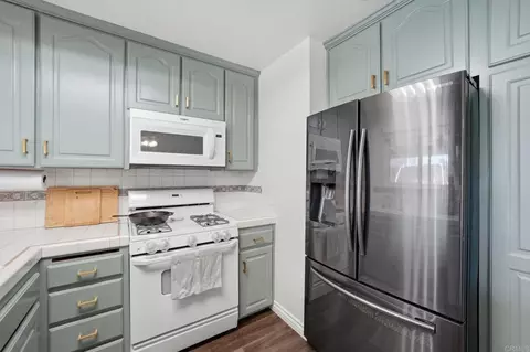 Kitchen - 10350 El Toro Ln, Santee, CA 92071 photo 1 of 2