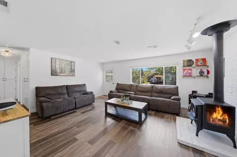 Living - 10350 El Toro Ln, Santee, CA 92071 photo 2 of 3