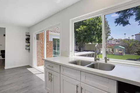 Kitchen - 1649 Palomar Dr, San Marcos, CA 92069 photo 3 of 4