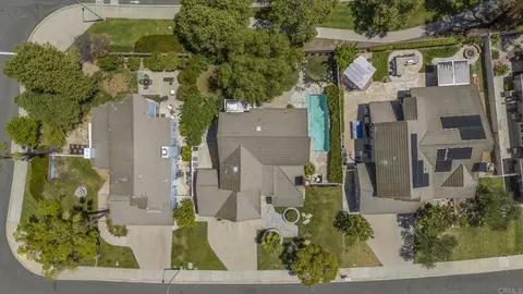 View/Area - 43870 Gatewood Way, Temecula, CA 92592 photo 3 of 4