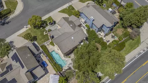 View/Area - 43870 Gatewood Way, Temecula, CA 92592 photo 4 of 4