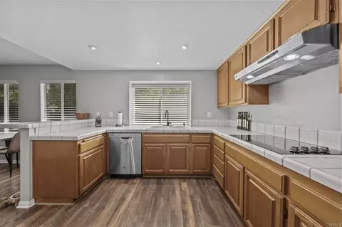 Kitchen - 43870 Gatewood Way, Temecula, CA 92592 photo 1 of 3