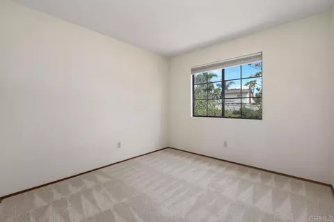 Bedroom - 6890 Peach Tree Rd, Carlsbad, CA 92011 photo 4 of 5