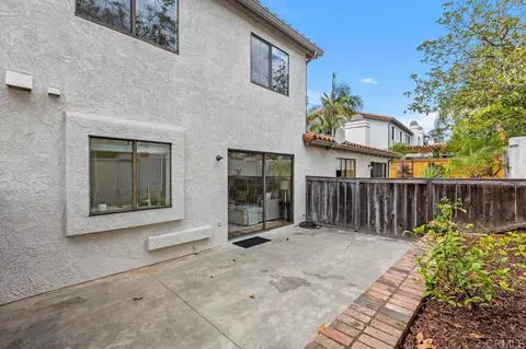 Exterior - 6890 Peach Tree Rd, Carlsbad, CA 92011 photo 6 of 13