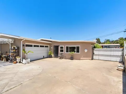 Exterior - 7921 Cinnabar Dr, La Mesa, CA 91941 photo 6 of 9