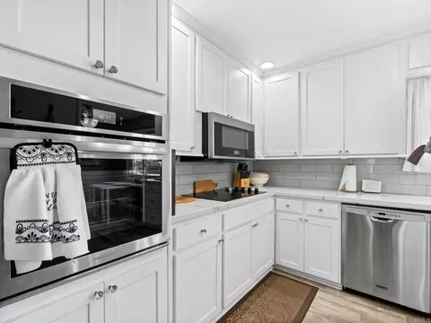 Kitchen - 7921 Cinnabar Dr, La Mesa, CA 91941 photo 5 of 5