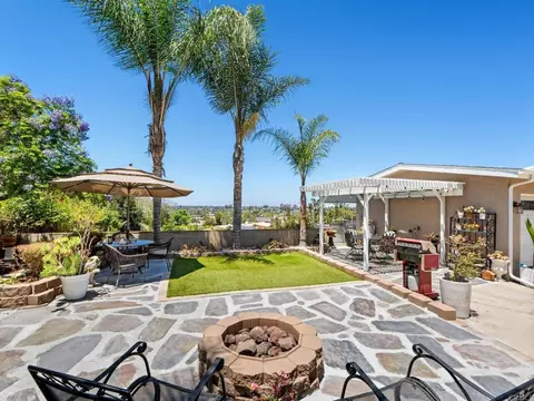 Exterior - 7921 Cinnabar Dr, La Mesa, CA 91941 photo 3 of 9
