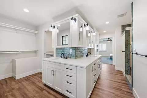 Other - 4344 Summit Dr, La Mesa, CA 91941 photo 2 of 8