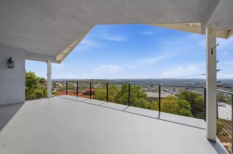 Exterior - 4344 Summit Dr, La Mesa, CA 91941 photo 4 of 7