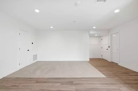 Living - 4344 Summit Dr, La Mesa, CA 91941 photo 7 of 11