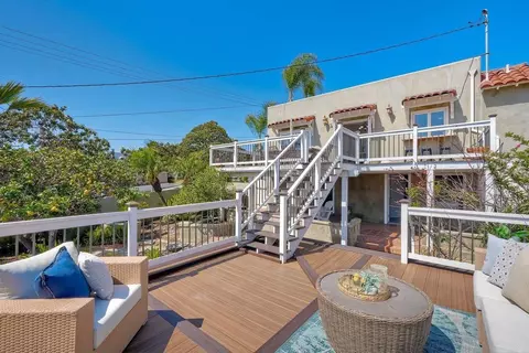 Exterior - 403 S Horne St, Oceanside, CA 92054 photo 3 of 13