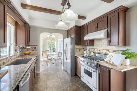 Kitchen - 403 S Horne St, Oceanside, CA 92054 photo 4 of 5