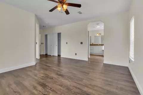Living - 441 Rancho Santa Fe Rd, Encinitas, CA 92024 photo 6 of 9
