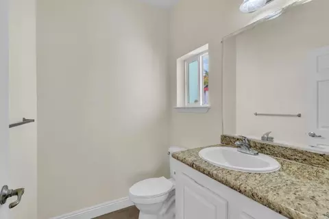 Bath - 441 Rancho Santa Fe Rd, Encinitas, CA 92024 photo 5 of 6