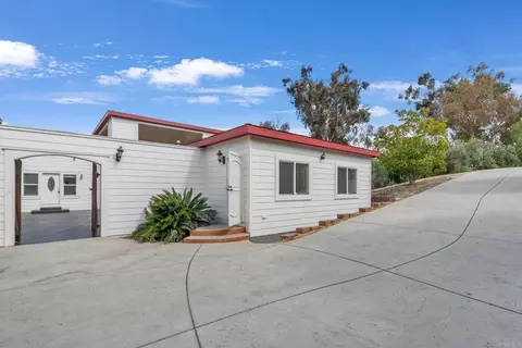 Other - 441 Rancho Santa Fe Rd, Encinitas, CA 92024 photo 12 of 15