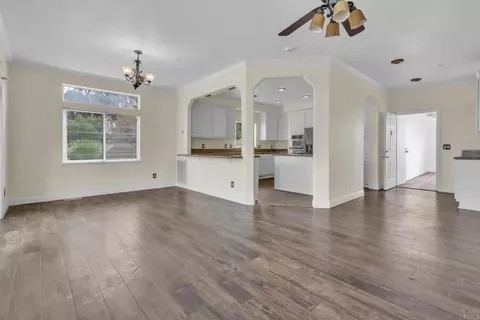 Living - 441 Rancho Santa Fe Rd, Encinitas, CA 92024 photo 2 of 9