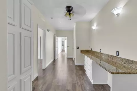 Entry Way - 441 Rancho Santa Fe Rd, Encinitas, CA 92024 photo 1 of 2
