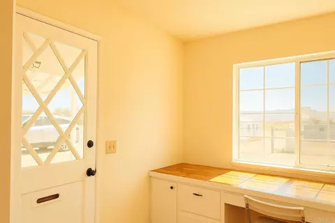 Entry Way - 37076 Calico Blvd, Yermo, CA 92398 photo 1 of 1