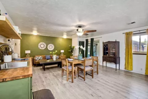 Dining - 935 Tanya Ln, Fallbrook, CA 92028 photo 4 of 4