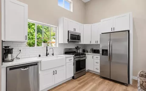 Kitchen - 2016 Winchester St, Oceanside, CA 92054 photo 4 of 4