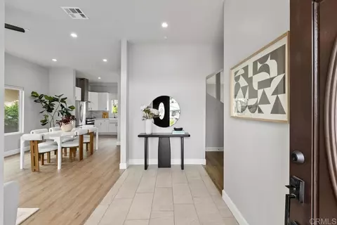 Entry Way - 2016 Winchester St, Oceanside, CA 92054 photo 1 of 1