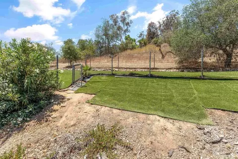 Exterior - 4439 La Canada, Fallbrook, CA 92028 photo 18 of 23