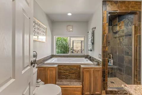 Bath - 4439 La Canada, Fallbrook, CA 92028 photo 2 of 4