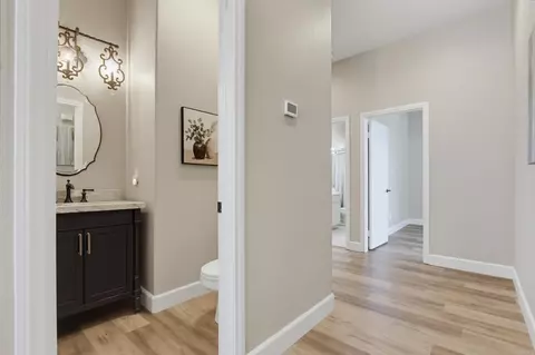 Entry Way - 820 Culloden Ct, Fallbrook, CA 92028 photo 3 of 4