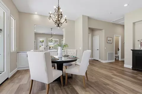 Dining - 820 Culloden Ct, Fallbrook, CA 92028 photo 4 of 4