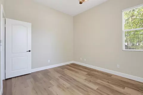 Bedroom - 820 Culloden Ct, Fallbrook, CA 92028 photo 4 of 5