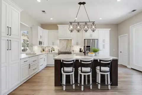 Kitchen - 820 Culloden Ct, Fallbrook, CA 92028 photo 3 of 6