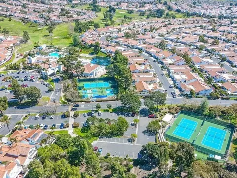 View/Area - 4938 Kalamis Way, Oceanside, CA 92056 photo 3 of 10