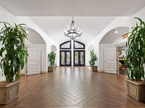 Entry Way - 4938 Kalamis Way, Oceanside, CA 92056 photo 4 of 5