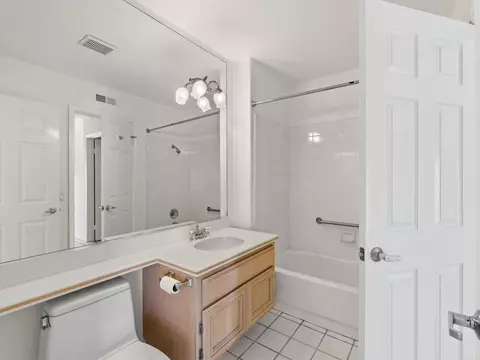 Bath - 4938 Kalamis Way, Oceanside, CA 92056 photo 3 of 3