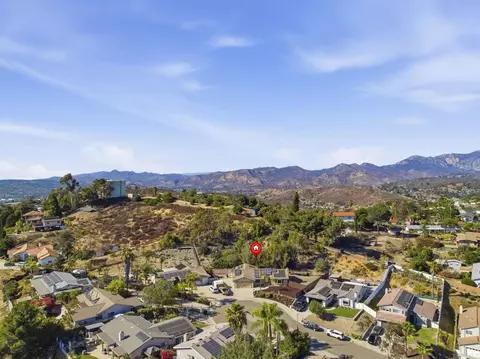 View/Area - 12446 Skyhigh Ct, El Cajon, CA 92021 photo 3 of 8