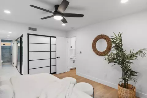 Bedroom - 917 Intrepid Ct, Del Mar, CA 92014 photo 2 of 4
