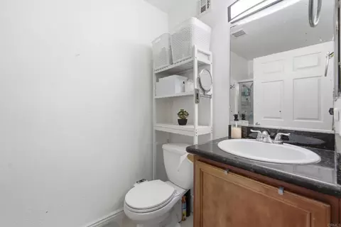 Bath - 9220 Kenwood St #L, Spring Valley, CA 91977 photo 1 of 4