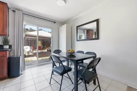 Dining - 9220 Kenwood St #L, Spring Valley, CA 91977 photo 2 of 4