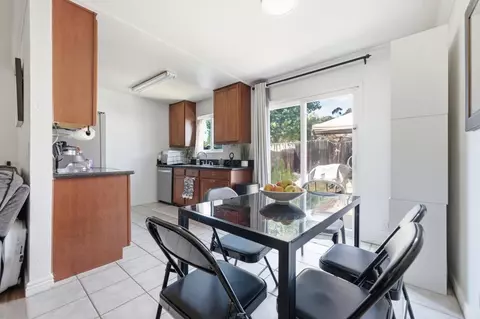 Dining - 9220 Kenwood St #L, Spring Valley, CA 91977 photo 1 of 4