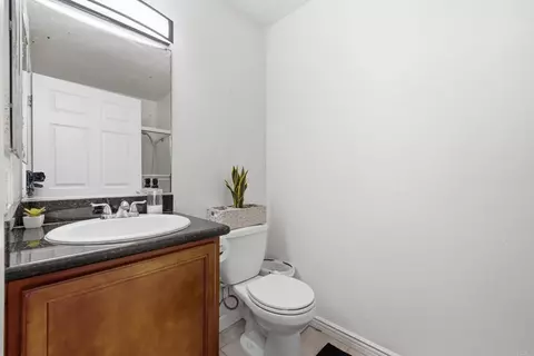 Bath - 9220 Kenwood St #L, Spring Valley, CA 91977 photo 3 of 4