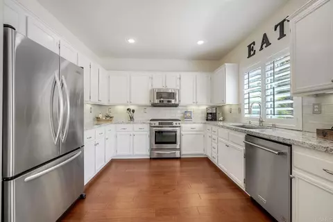 Kitchen - 1151 Sunbright Dr, Oceanside, CA 92056 photo 1 of 3