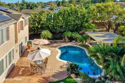 Exterior - 1151 Sunbright Dr, Oceanside, CA 92056 photo 6 of 21