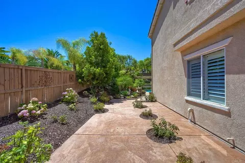 Exterior - 1151 Sunbright Dr, Oceanside, CA 92056 photo 18 of 21