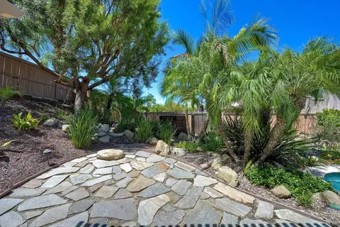 Exterior - 1151 Sunbright Dr, Oceanside, CA 92056 photo 19 of 21