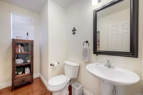 Bath - 1151 Sunbright Dr, Oceanside, CA 92056 photo 1 of 4