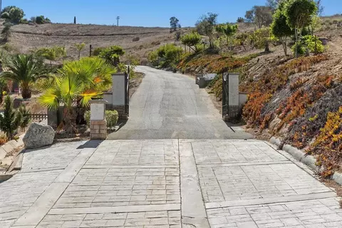 Other - 2777 Kingridge Dr, Fallbrook, CA 92028 photo 4 of 9
