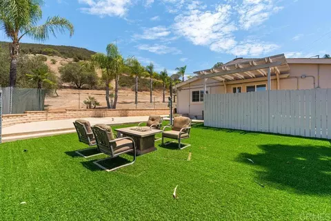 2051 Rainbow Glen Rd, Fallbrook, CA 92028 photo 32