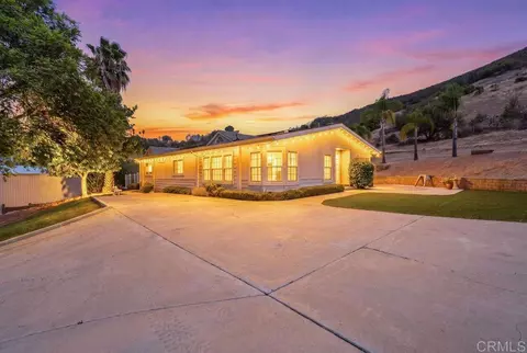 2051 Rainbow Glen Rd, Fallbrook, CA 92028 photo 5